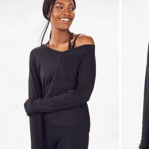 Fabletics Maria Powertouch Light Vneck Long Sleeve‎ op Size Small Black Worn Onc